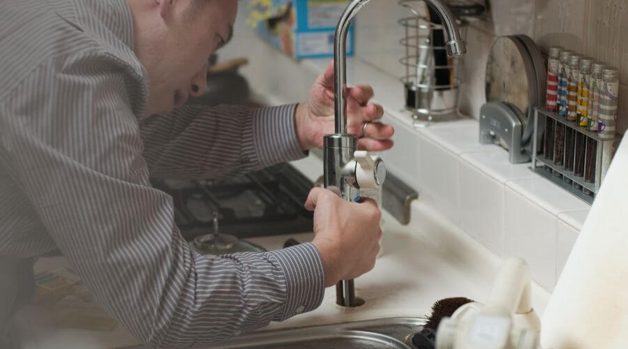 Local 24/7 Emergency Plumbing in Larwill, IN